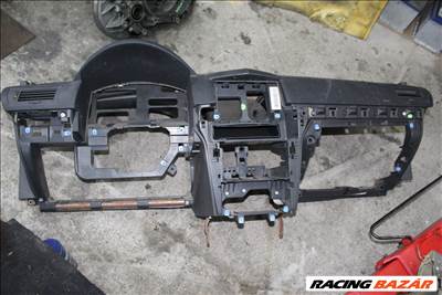 Opel Astra H 1.9D 2004-2008	Z19DH műszerfal burkolat  13124852