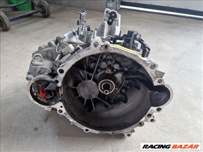 Kia Ceed III 1.6 crdi váltó  wjj6n
