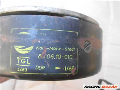 SIMSON KISMOTORRA DDR-ES ÁLLÓRÉSZ LENDKERÉKKEL ELADÓ