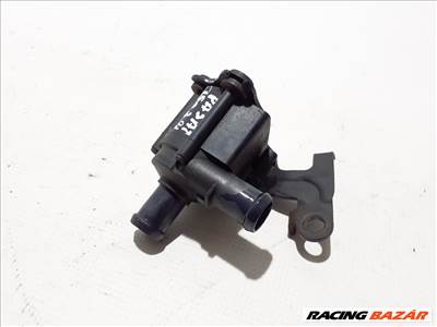 Volkswagen Passat B8 vízpumpa  5q0121599q