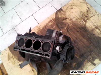 RENAULT R19 92- Motor. benzin fűzött blokk hengerfej nélkül