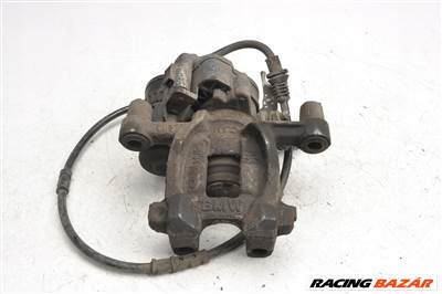 BMW 2-es sorozat F45/F46 jobb hátsó féknyereg 6798958