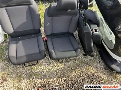 Citroën C3 III bal első ülés FŰTHETŐ