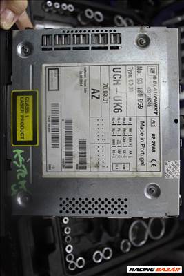 Opel Astra H 1.9D 2004-2008	Z19DTH rádió CD30 93180959