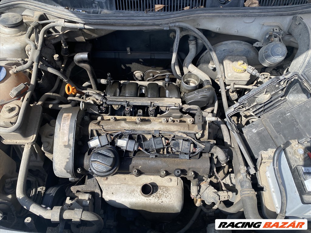 Volkswagen Bora 1.6i bontott alkatrészei 4. kép