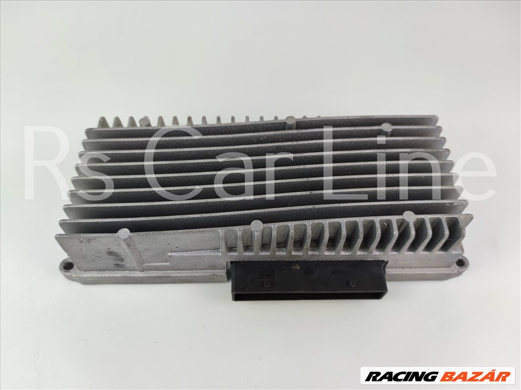 Audi	A4-B8 A5-8T Q5-8R Erősítő 8r1035223f 1. kép