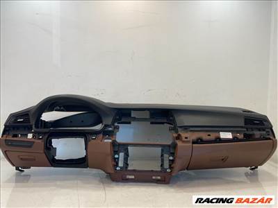 BMW  F10 F11  Műszerfal Héj párna 520 530 535 M550