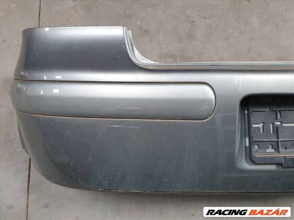 Volkswagen Golf IV hátsó lökhárító, koptató nélkül LA7S  3. kép