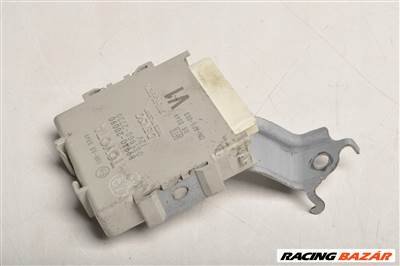 Toyota Avensis (T270) fényszóró vezérlő modul 8994020090