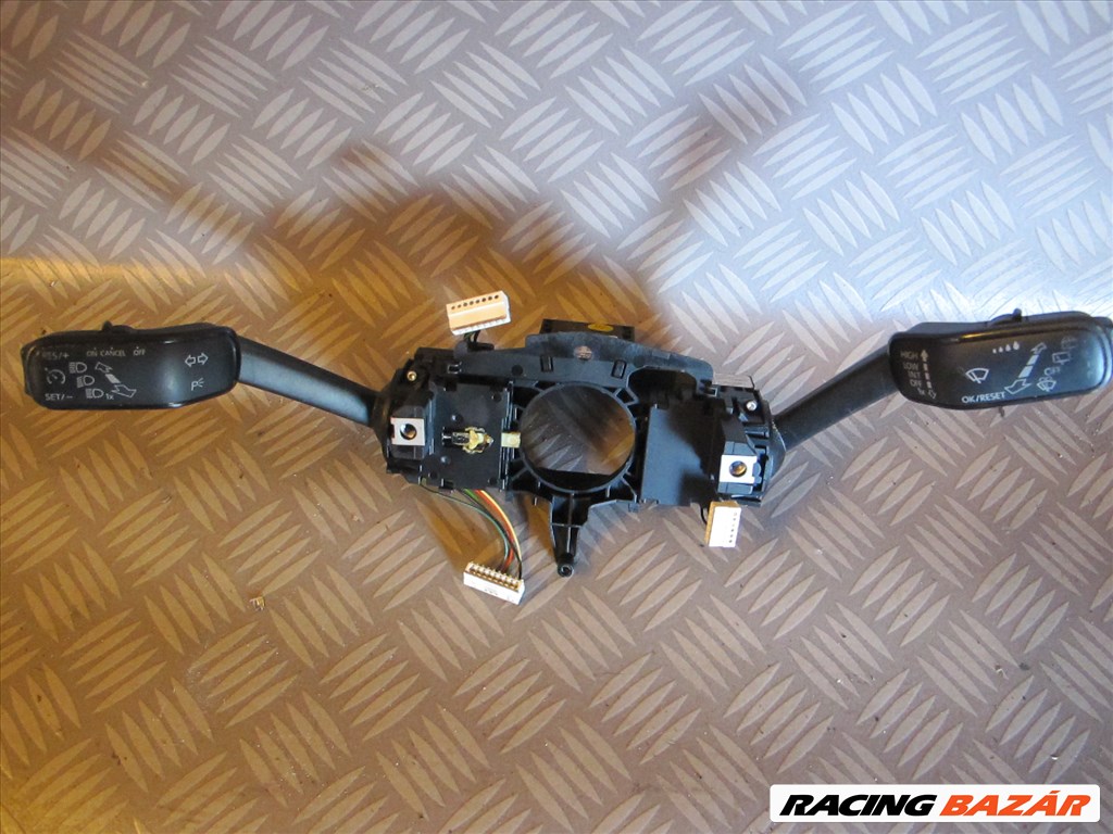 Skoda Octavia III fejegység  5e0919605d 4. kép