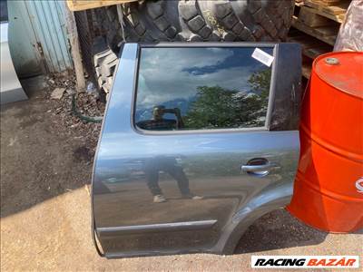 SKODA YETI Bal hátsó Ajtó (Részeivel)