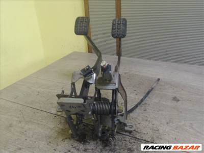 MAZDA DEMIO 98.08-00.05 Pedálsor fék és kuplungpedál