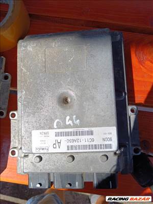 Ford tranzit motorvezerlő  8e1270185a 9ddn6c1112a650