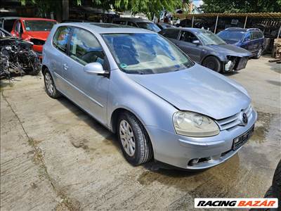 Volkswagen Golf V 1.6 golf 5 komplett eleje