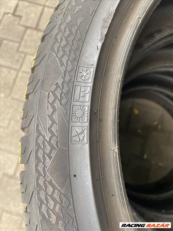  215/4518" újszerű Vredestein Quatrac 5 négyévszakos gumi 4db 6. kép