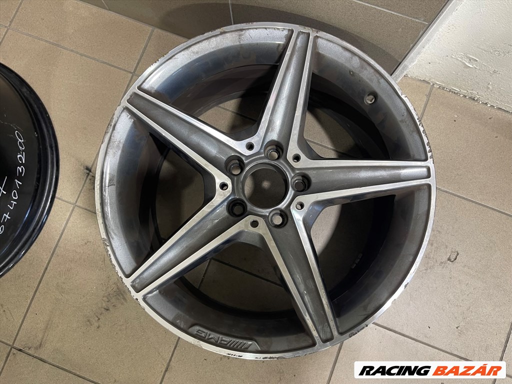 R18 Original Mercedes 8.5J ET49 - A205 401 1200 A2054011200 2db felni 1. kép