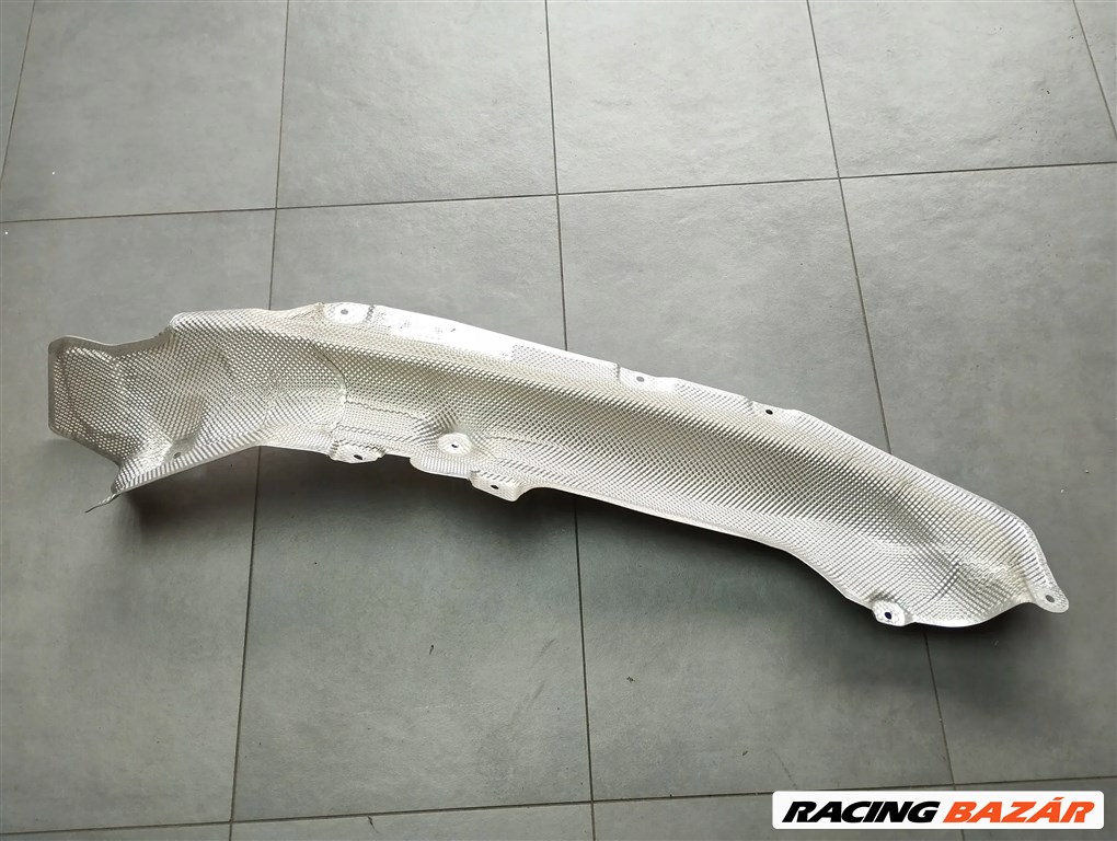 BMW 7-es sorozat G11/G12 kipufogó hővédő lemez 7340211 2. kép