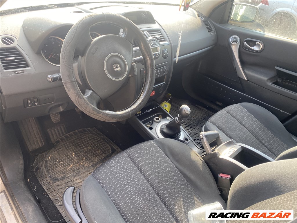 Renault Mégane II 1.5D bontott alkatrészei 3. kép