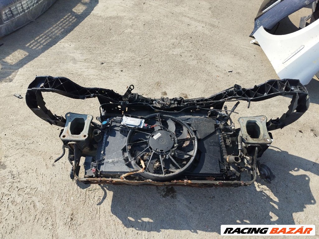 Ford Focus 3 1.6 Ti-VCT 2011- komplett homlokfal 3. kép