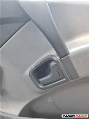 Mercedes Vito 638 cdi kilincs takaróval együtt jobb-bal