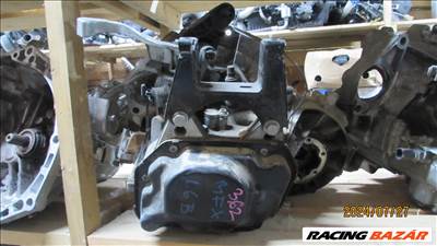 Volkswagen Polo 6R 1.6B manuális MFX kódú sebességváltó (362)