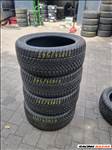  245/4519" újszerű Goodyear Ultragrip Performance téli gumi 4db 