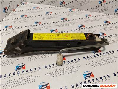 BMW E46 gyári emelő (004552) 6757131