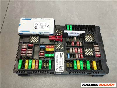 BMW 7-es sorozat G11/G12 biztosítéktábla 9377503
