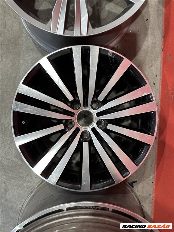 R17 Original Volkswagen 7.5J ET47 - 3AA 601 025G 3AA601025G 3db felni 2. kép