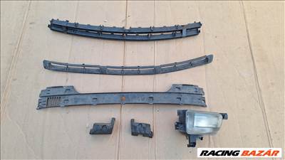 Opel Astra G lökhárító rács ködlápa