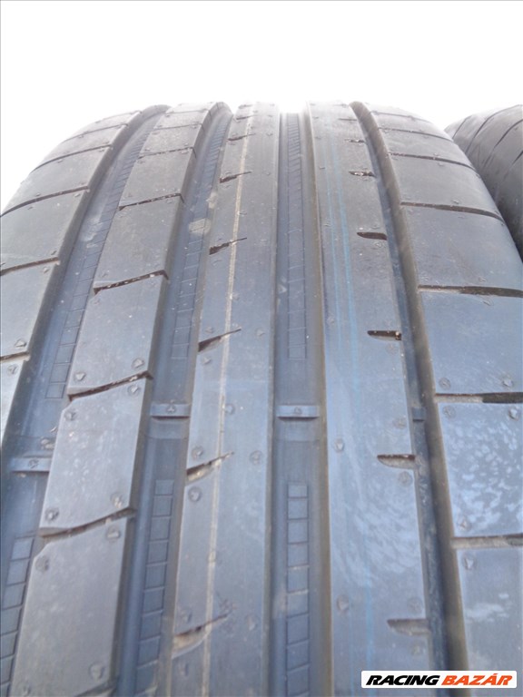 Goodyear 235/65R18 nyári gumi, pár km-t futott mint az új eladó. 2. kép