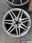 R19 Original Mercedes 9.5J ET48 - A212 401 4602 A2124014602 1db felni