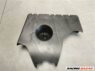 Audi A3 (8Y) üzemanyag tank védő burkolat 5wa201429a