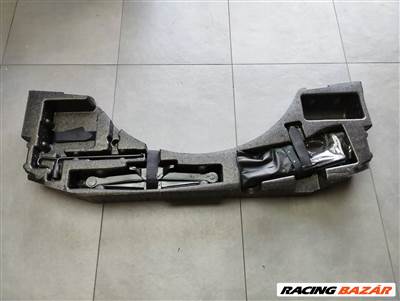 Audi A3 (8Y) szerszámkészlet 8y4012109a