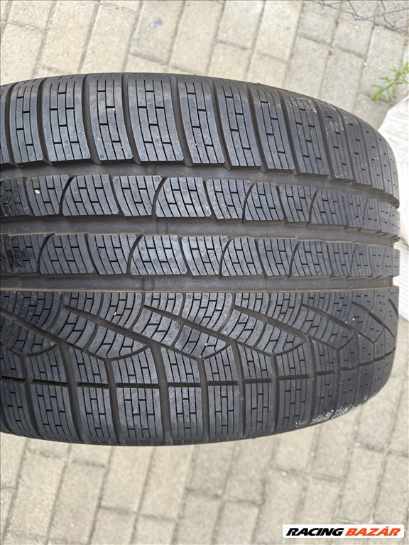 Pirelli Sottozero Winter 245/30 R20 - 305/30 R20 8mm-es téligumi garnitura eladó. 4. kép