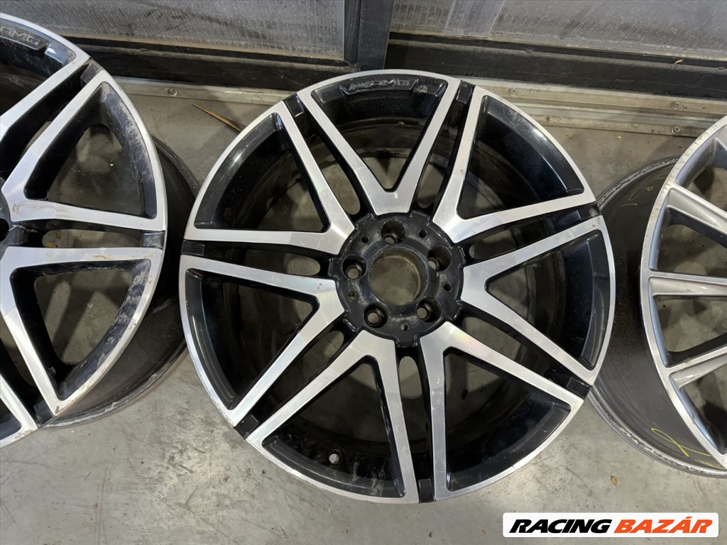 R19 Original Mercedes 8.5J ET35,5 A231 401 1300 A2314011300 1db felni 1. kép