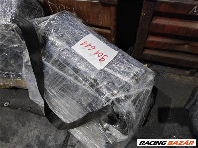 Mercedes Sprinter I W901 fűzött blokk hengerfejjel , 901.611