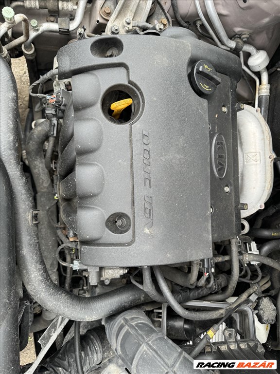 Kia Cee'd (ED) bontott alkatrészei 5. kép