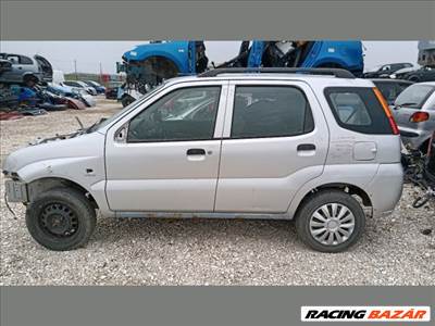 Suzuki Ignis II Bal hátsó ajtó "119197"