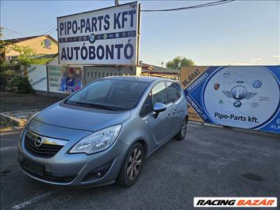 Opel Meriva B bontott alkatrészei