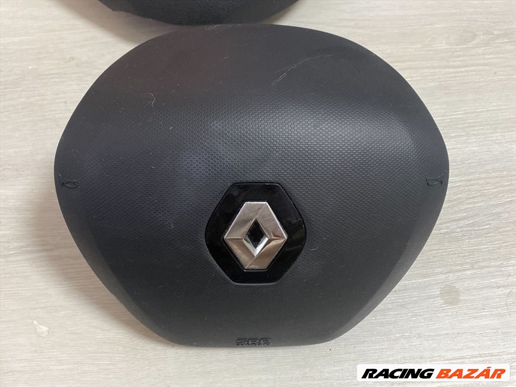 RENAULT CLIO IV Kormánylégzsák 1. kép