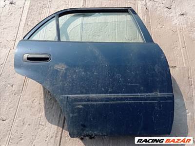 Toyota Corolla (E110) Jobb hátsó ajtó "073869"