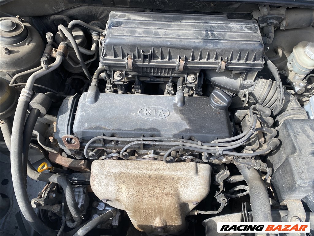 Kia Rio 1.3i bontott alkatrészei 4. kép