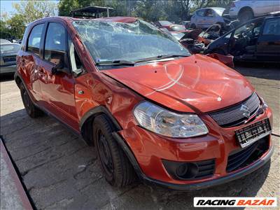 Suzuki SX4 1.5i bontott alkatrészei