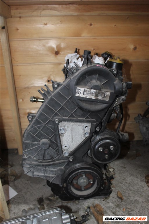 Opel Zafira B fűzött blokk hengerfejjel A17DTR 1. kép