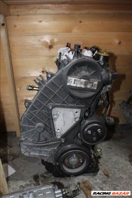 Opel Zafira B fűzött blokk hengerfejjel A17DTR