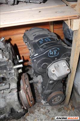 Peugeot 307 fűzött blokk hengerfejjel NFU