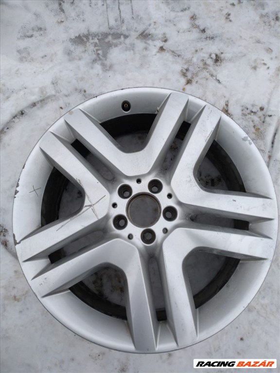 R20 Original Mercedes 8.5J ET60 - A251 401 4102 A2514014102 1db felni 1. kép