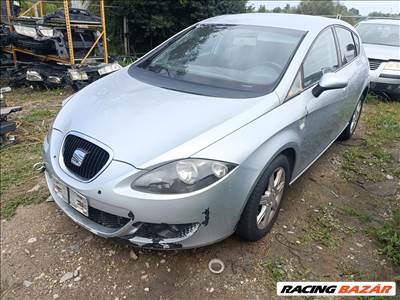 Seat León II 1.6i(BSE) bontott alkatrészei, LS7Y színben eladók