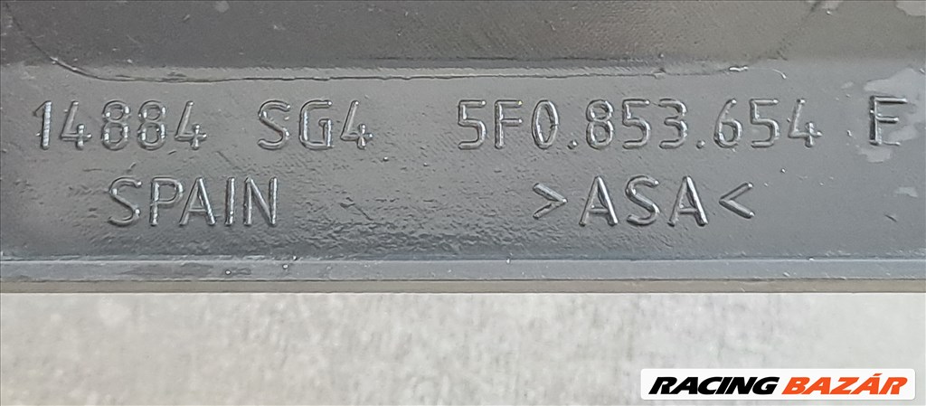 Seat Leon III. 5F1 középső hűtő díszrács  5f0853654f 7. kép
